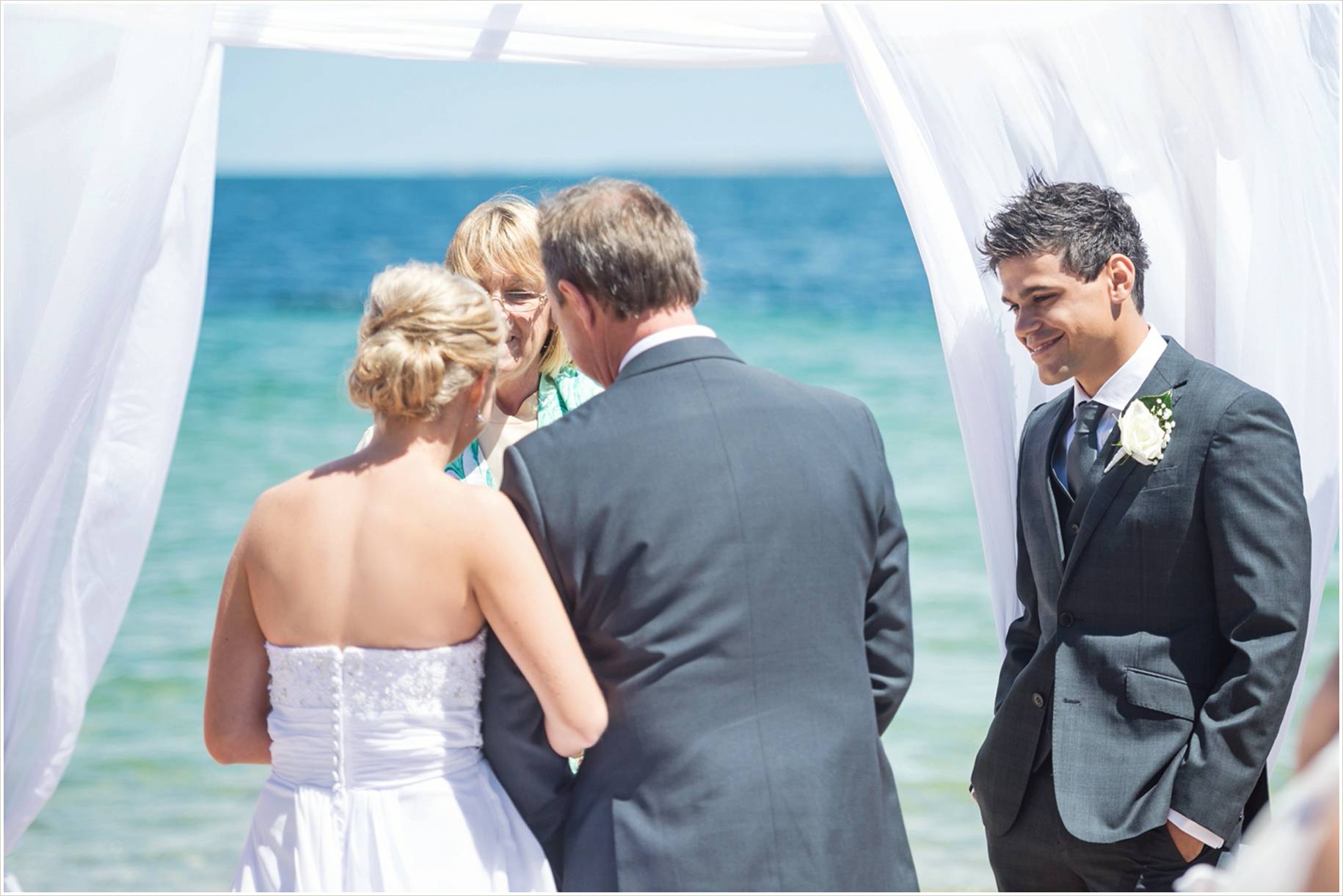 sentimental beach eyre peninsula wedding