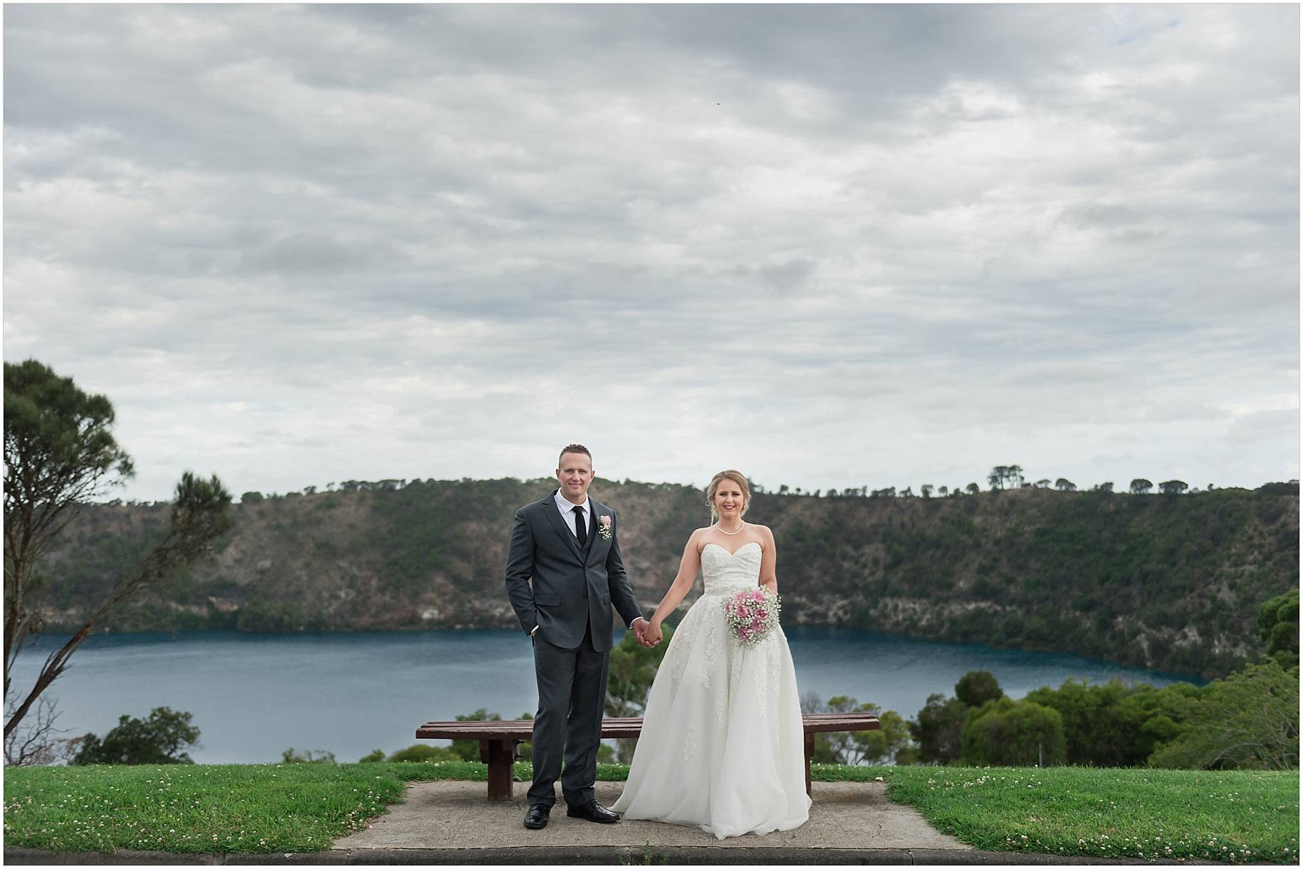 blue lake wedding photos mount gambier
