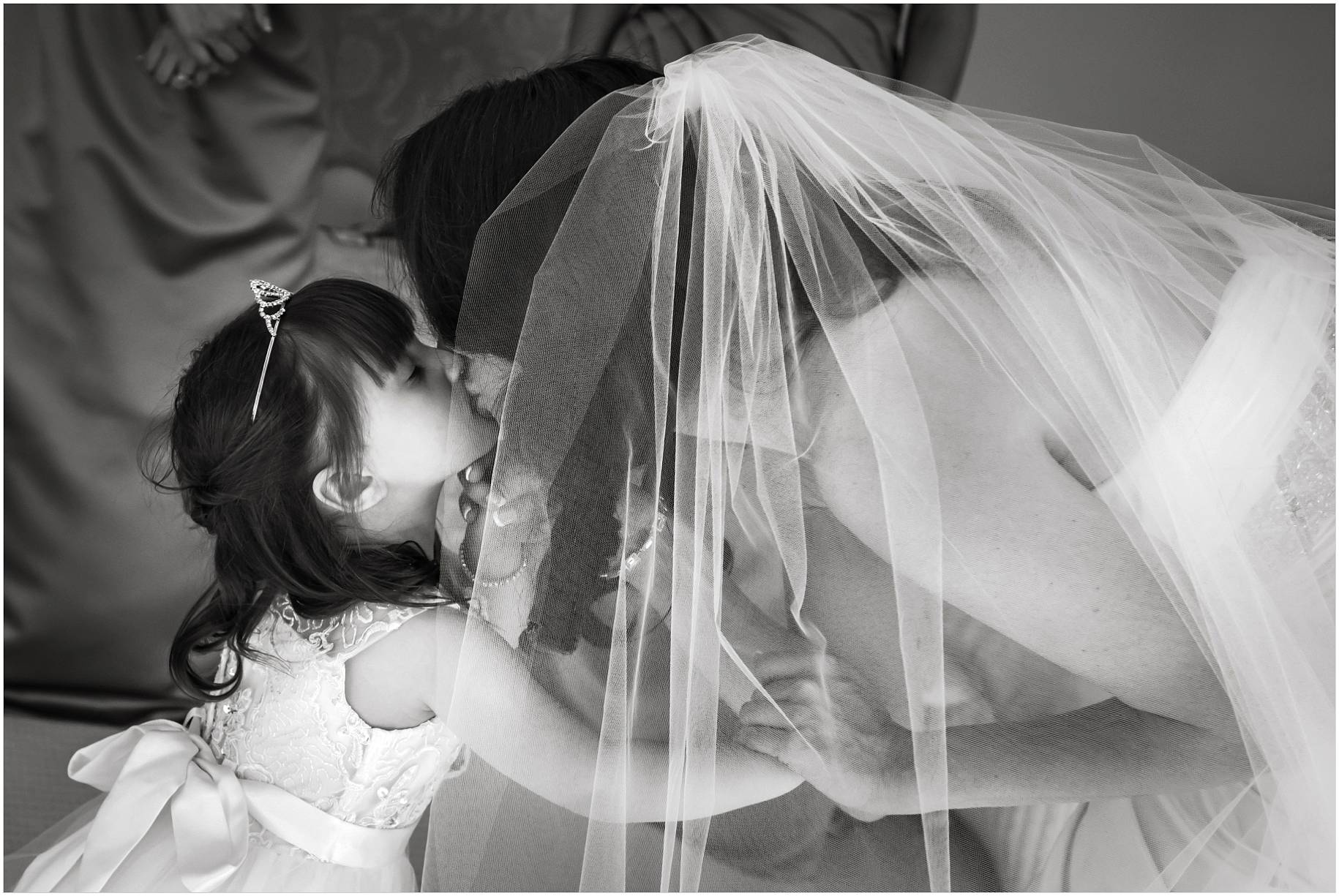 bride and daughter